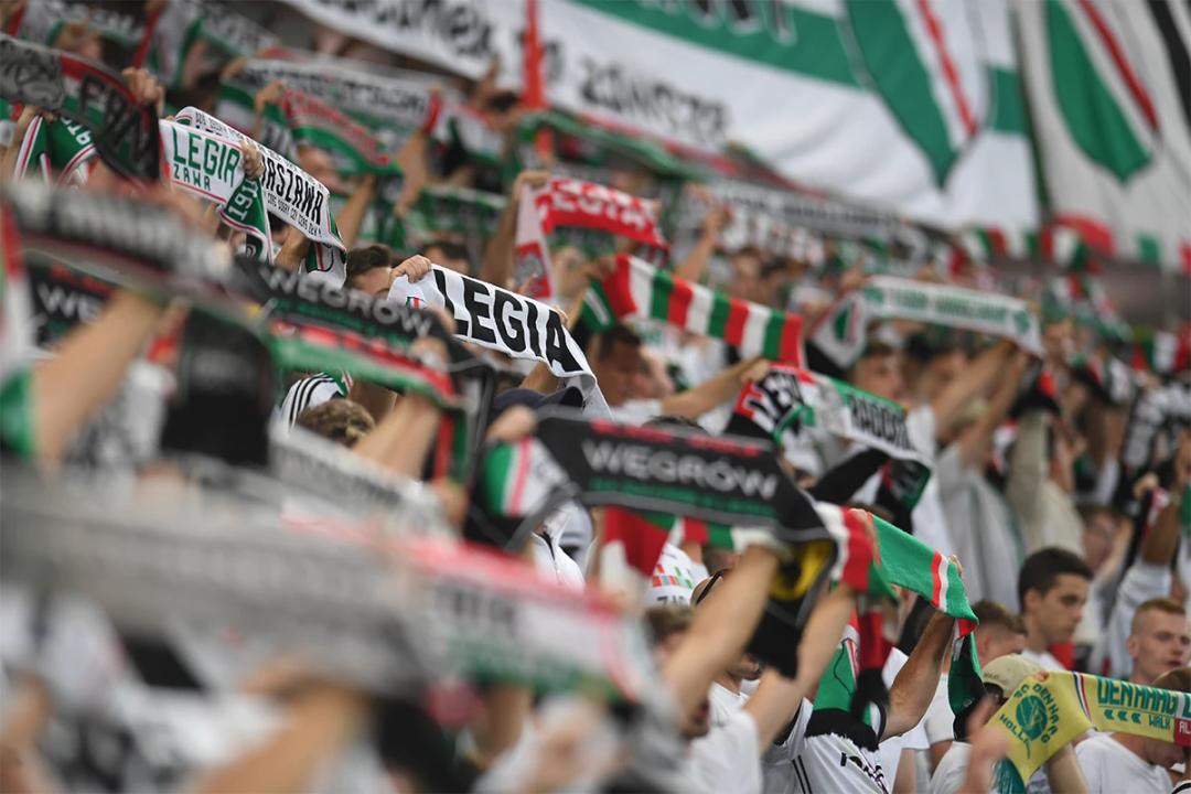 Mecze na żywo w weekend 04.10 - 06.10. Mistrzowie Polski podejmą Legię, Aston Villa zagra z "Czerwonymi Diabłami" 