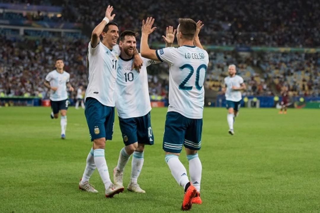 Leo Messi strzelił pięć bramek w jednym meczu!