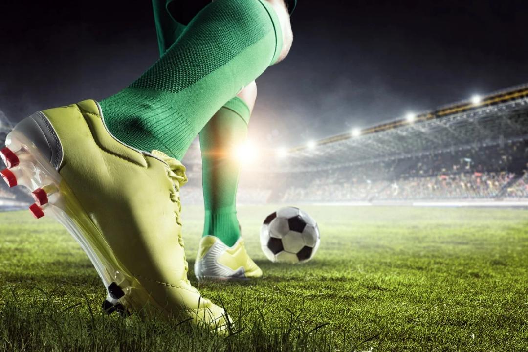 Transmisja 2. liga piłki nożnej 2024/2025. Gdzie obejrzeć? 