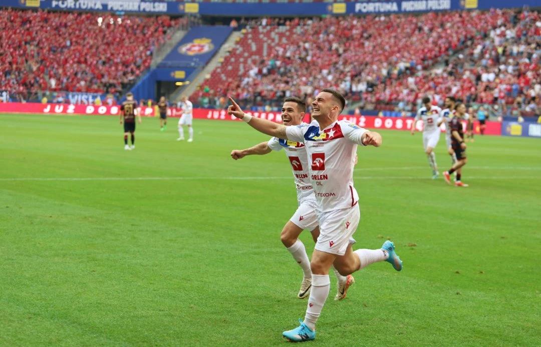 Zagłębie Sosnowiec - Wisła Kraków: gdzie oglądać? Transmisja TV, Online (06.05.2024)