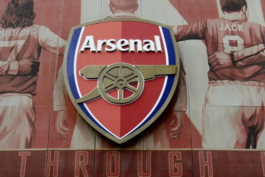 Oficjalnie: Środkowy napastnik opuszcza Arsenal Londyn!